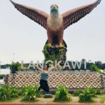 Surabhi Santosh Instagram – #idobelieveicanfly #goodvacays #langkawistories 😍 Eagle Bay Langkawi