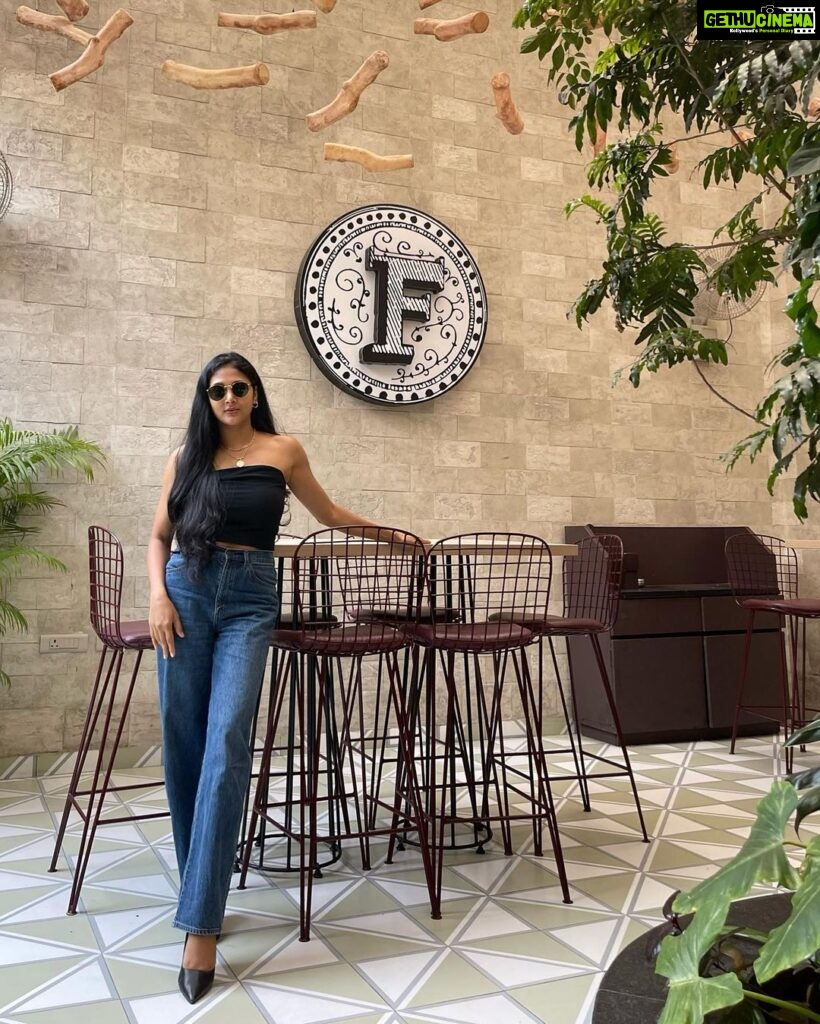 Sushma Raj Instagram - Farzi Cafe, Hyderabad
