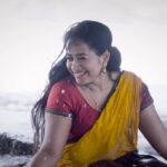 Swathi Deekshith Instagram - Andarki dasara subhakanshalu 🌸 #Presenting “ #yenthamudhugunnave video song teaser” Please shower ur love with likes , shares and comments ❤️ @s.krishna001 @suneel_reddy_s @singerkrish @prudhvichandrap @mohanreddy42