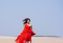 Swathi Deekshith Instagram - Happy me ❤️ Costume by @divya_varun_official