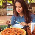 Swathi Deekshith Instagram – Eat good 
Feel good..🤤 Mufasa Cafe & Pizzeria