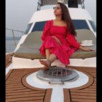 Swathi Deekshith Instagram - 🛥 🌊 🎶 🌅