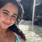 Swathi Deekshith Instagram - Take me back ❤️ #travelwithsd❤️ #instatravel #instadaily #instalove #mauritius #wanderer #swathideekshith #lovelife #peace #positivethoughts