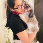 Swathi Deekshith Instagram - Hugs and kisses 😘 . . my babies @whiskeybujji #kizzi #dogsofinstagram #shihtzu #shihtzusofinstagram #whiskeybujji #kizzibujji #lovedogs #dogsarefamily #dogsarethebest