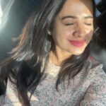 Swathi Deekshith Instagram – sunshine on my mind ❤️ ☀️ 🌞 🪄