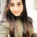 Swathi Deekshith Instagram - Peace begins with a smile 😊 #keepsmiling #lovelife #onelife #onelove #positivethinking #happy #blessedlife🙏 #begratefull Hitech City