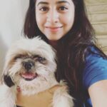 Swathi Deekshith Instagram - with this super star whiskey 🐶 #mylife #mylove #spreadlove #mypet #whsikeybujji