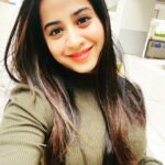 Swathi Deekshith Instagram - Peace begins with a smile 😊 #keepsmiling #lovelife #onelife #onelove #positivethinking #happy #blessedlife🙏 #begratefull Hitech City
