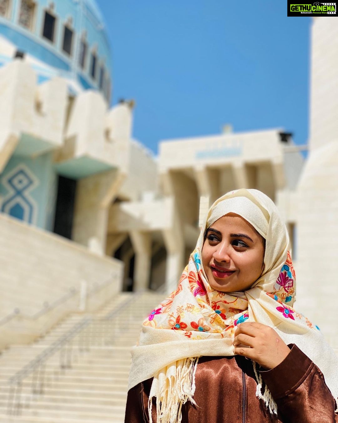 Swathi Deekshith Instagram - Kind abdullah mosque #amman #jordan
