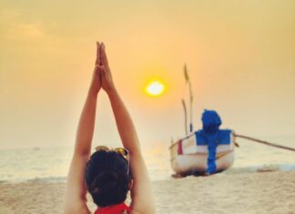 Swathi Deekshith Instagram - “Just breathe “ 🧘‍♀️ ✌️ #yoga #peace #beyourself #love #onelife Pousada by the Beach