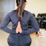 Swathi Deekshith Instagram - When kizzy 🐶 was so keen to learn yoga #yoga #namaste #yogaposes