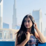 Swathi Deekshith Instagram - ❤ #dubailife #burjkhalifa #travelphotography #wanderlust #travelgram #traveltheworld Burj Khalifa By Emaar
