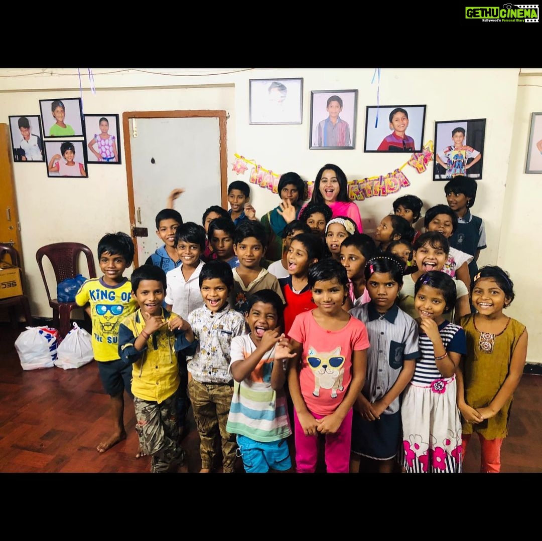 Swathi Deekshith Instagram - Happy children’s day 💓 !!! #smiles #children #puresoul #blessed Sahrudaya Foundations