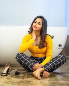 Swathi Deekshith Instagram - Because of your smile, you make life more beautiful.” – Thich Nhat Hanh. 💛🙈☺️😍😊🤩 #actorslife #smiling #bestofyourself #loveyourself #onelife