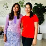 Swathi Deekshith Instagram - It Was good catching up with this Allari girl @vithikasheru after so so long 🤭🤪😊!!!