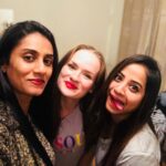 Swathi Deekshith Instagram - Night to remember with pretty girls #2amselfies #fun #onelife @samariasimmons @sowjanyabalina Kingston, Kingston Upon Thames, United Kingdom