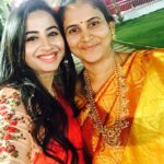 Swathi Deekshith Instagram - #weddingscenes❤ #aboutlastnight #traditional #meandmom