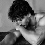 Tiger Shroff Instagram - 🖤🤍