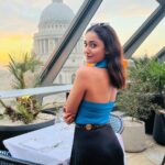 Tridha Choudhury Instagram – The most breathtaking view of St.Paul’s cathedral as you indulge in Fresh lobsters and champagne 🥂

@madisonlondon1 🥂

#londondiaries #londoncity #londonfood #londonskyline #stpaulscathedral #londonlove #londonterrace #foodtherapy #foodinsta Madison Roof Bar, St Paul’s