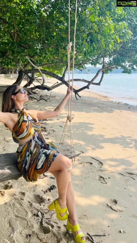 Tridha Choudhury Instagram - Heels on the beach … why not ?! 🤍 Wearing @melissashoesindia 🤍 @sallyruchi 🤍 #shoesforwomen #heelson #beachready #beachdaysarethebestdays #travelwithtridha #stylewithtridha #instalove #instatravel #instareels #instamoda Krabi, Thailand