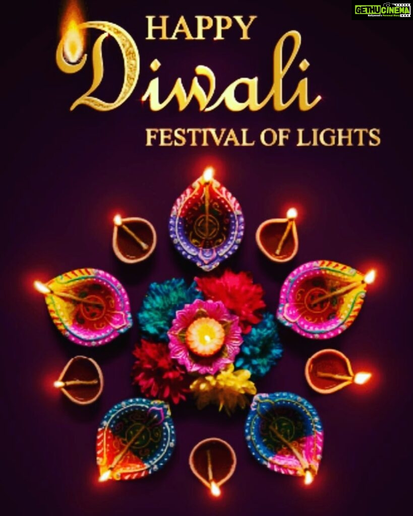 Vaibhav Reddy Instagram - Happpyyy Diwali #deepavali ❤️