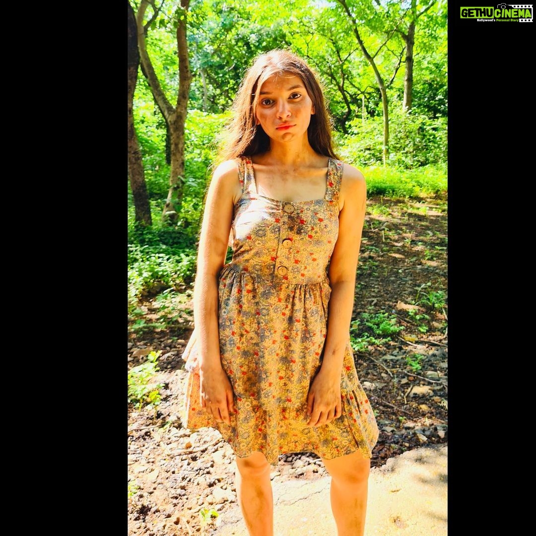 Vaishnavi Ganatra Instagram - these are the days we live for 🌻 #instagram #explore #explorepage #instadaily #photooftheday #instalike #actor #actorheadshots #fashion #instagood #positive #goodvibes #goodvibesonly #gratitude Mumbai, Maharashtra