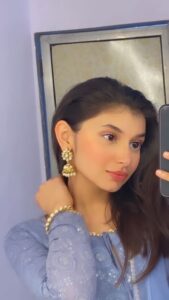 Vaishnavi Ganatra Instagram - main aavangi hawa banke, haaye 🌬🦋✨💗

@kanik4kapoor 

@starbharat @directorskutproduction #priyasharma #priya #wohtohhaialbelaa #wtha #buhebariyan #reels #reelsinstagram #instagram #reelkarofeelkaro #reelitfeelit #explore #explorepage #fyp #foryou #foryoupage #slomo #aesthetic