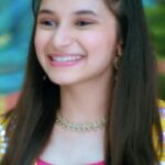 Vaishnavi Ganatra Instagram - thank you for all the love you’re giving to Priya Sharma 🤗🧿♥️ don’t forget to watch ‘Woh Toh Hai Albelaa’ Mon-Fri 9pm only on @starbharat and @disneyplushotstar THU THU THU 🧿🤍 @directorskutproduction @rajan.shahi.543 @romeshkalra @bhavnawritervyas @vidhii_tandon @teamgolecha #grateful #priyasharma #pri #wohtohaialbelaa #wtha #wohtohhaialbelaaweek #thankyou