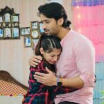 Vaishnavi Ganatra Instagram - this one’s for you, Kanha bhaiya 💗 thank you for being a great friend, the most caring brother, a confidant, a father-figure to Priya… thanks for always being there (inserts fist bump) 🥰 @shaheernsheikh #wohtohhaialbelaa #wtha #shaheersheikh #kanha #vaishnaviganatra #priya #priyasharma #starbharat #instagram #explore #explorepage @directorskutproduction @rajan.shahi.543 @starbharat @bhavnawritervyas @romeshkalra @kumar_prince26