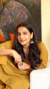 Vidya Balan Instagram - Parson ki baat hai 🌼