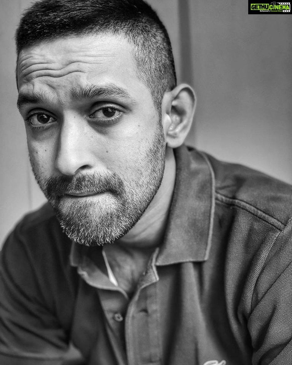Vikrant Massey - 75.7K Likes - Most Liked Instagram Photos