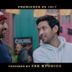 Vikrant Massey Instagram - Jo kahenge jhooth kahenge, jhooth ke alawa kucch nahi kahenge. Dekhiye iss #14Phere waali shaadi ka #2xDrama2xDhamaal, 23 July ko #ZEE5 par. #Devanshu @kalwani09 @kriti.kharbanda @gauaharkhan @priyanshusingh8521 @jameel.mumbai @sumitsuri @chandandass_yaminidass @vineetskumars @deva_stating @zee5 @zeestudiosofficial