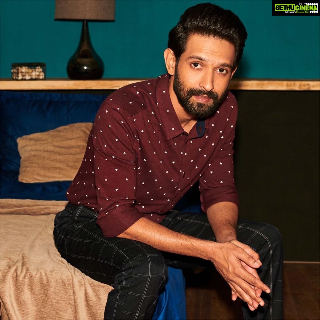 Vikrant Massey - 164.4K Likes - ✨ I’m making this year’s festivities at home comfy, glam, and #BrighterThanEver.
What about you?
@hm #hmindia