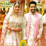 Vikrant Massey Instagram - ✨The baraat is ready and so are the baraatis!!! We're adding the shaadi beats with the full album of #GinnyWedsSunny! 🔥 Keep your dance moves ready coz the party has started ✨🕺💃 @yamigautam @soundrya.production @netflix_in @sonymusicindia @bachchan.vinod @payaldevofficial @puneet_khanna @adityadevmusic @sumitaroraa @navjotgulati @mikasingh @mohsinshaikhmusic @badboyshah@nehakakkar @ganeshacharyaa