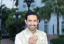 Vikrant Massey Instagram - Sending my best wishes across time zones - Eid Mubarak everyone! For details pls visit https://www.longines.com/en-in/search/?q=l3812 #eidmubarak #LonginesSpirit #GMT #PioneeringTimeZones @longines #Ad #Collab