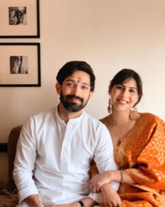 Vikrant Massey Instagram - ✨ गणेश चतुर्ति की हार्दिक शुभकामनाएँ ✨