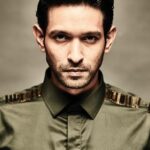 Vikrant Massey Instagram - ✨ Tick of the clock ✨ . . . @omkarchitnis @stylisttsahilgulati @nikhilthampi @shelkerohan @iamjavedsheikh @chintan_shah1998