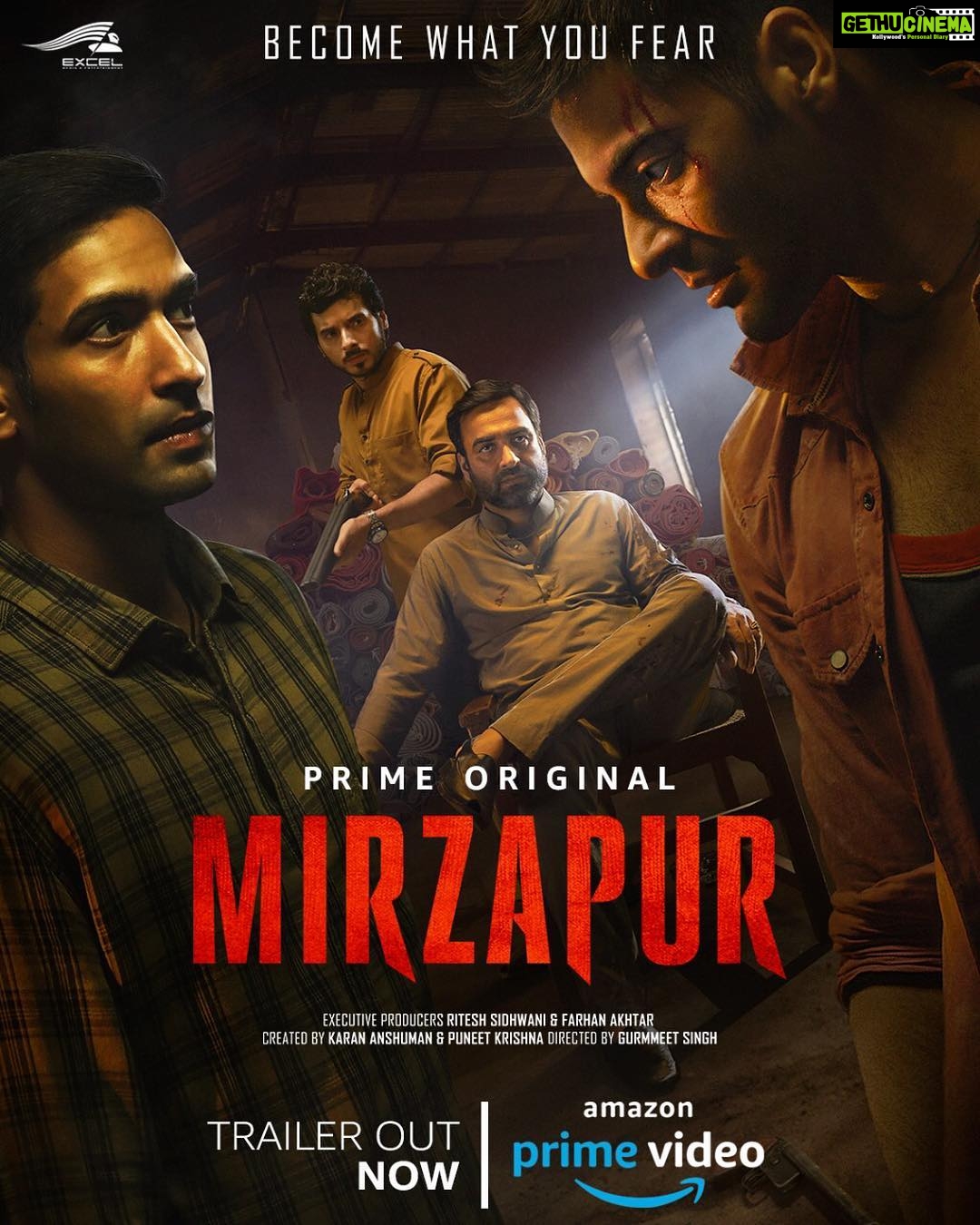 Vikrant Massey Instagram - ✨ दबंगई aur दिमाग़ se karenge raj. Aa rahe hain Guddu और Bablu ✨ . . #MirzapurUncutTrailer . . @alifazal9 #PankajTripathi @divyenndu @krnx @gurmmeetsingh @mihirbd @excelmovies @primevideoin @battatawada @shriya.pilgaonkar @harshita1210 @rasikadugal