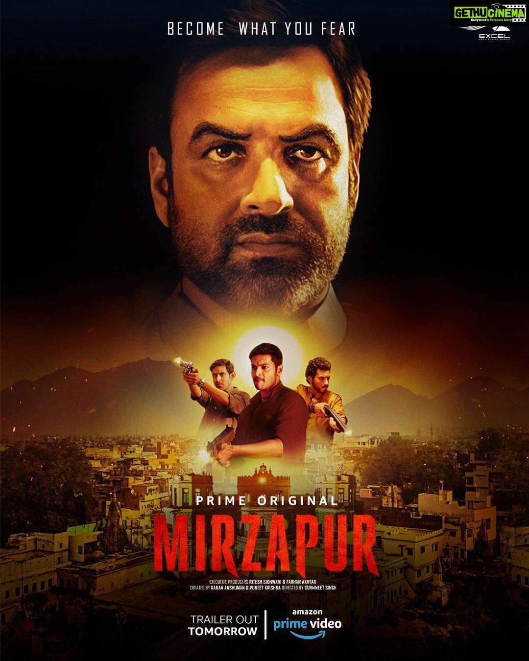 Vikrant Massey Instagram - ✨ बल से नहीं, बुद्धि से मिर्ज़ापुर हमारा होगा। देखिए #MirzapurTrailer कल। ✨ . . . @excelmovies @primevideoin @gurmmeetsingh @krnx @mihirbd @alifazal9 #PankajTripathi @divyenndu @battatawada @shriya.pilgaonkar @yehhaimirzapur
