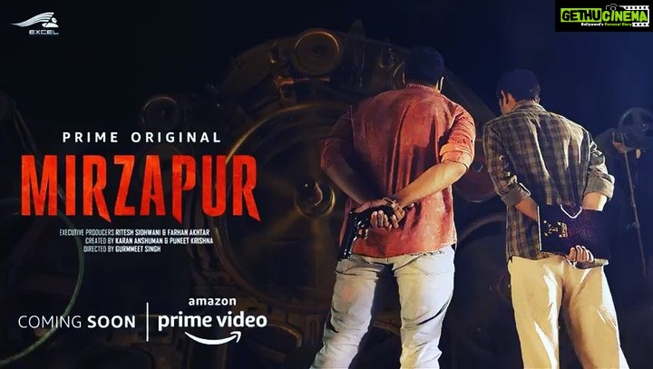 Vikrant Massey Instagram - किताब और बंदूक़ अब chalenge ek saath! #YehHaiMirzapur @YehHaiMirzapur @PrimeVideoIN @excelmovies @alifazal9 @battatawada @shriya.pilgaonkar @faroutakhtar @ritesh_sid @gurmmeetsingh @krnx @mihirbd