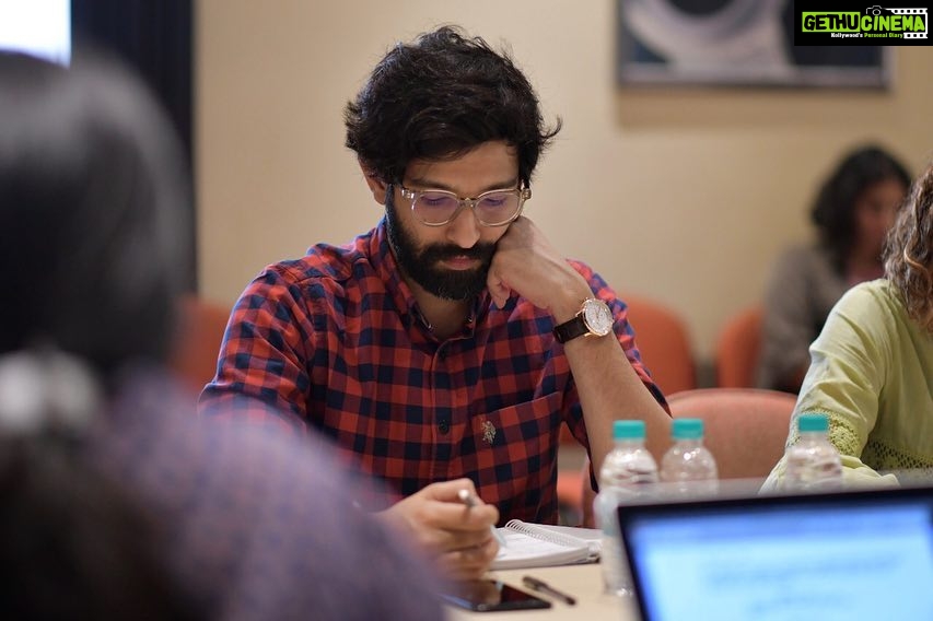 Vikrant Massey - 93.5K Likes - Most Liked Instagram Photos