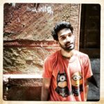 Vikrant Massey Instagram - #35mm #HomeMadeFilms #shooting #conversations #Benaras #minions #colour #vibrant #travel #love #life #sunlight #happiness #shukr @niveditabasu