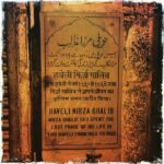 Vikrant Massey Instagram - #Delhi #Puraanidilli #GhalibKiGalli #GhalibKaGhar #GullyQasimJahaan #Legend #IndianHeritage #travel #happiness #life #love #kabeer737