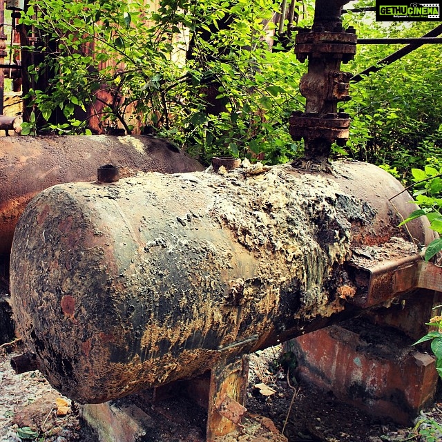Vikrant Massey Instagram - #unioncarbide #rust&bones #justicedenied #tragedy #bhopal