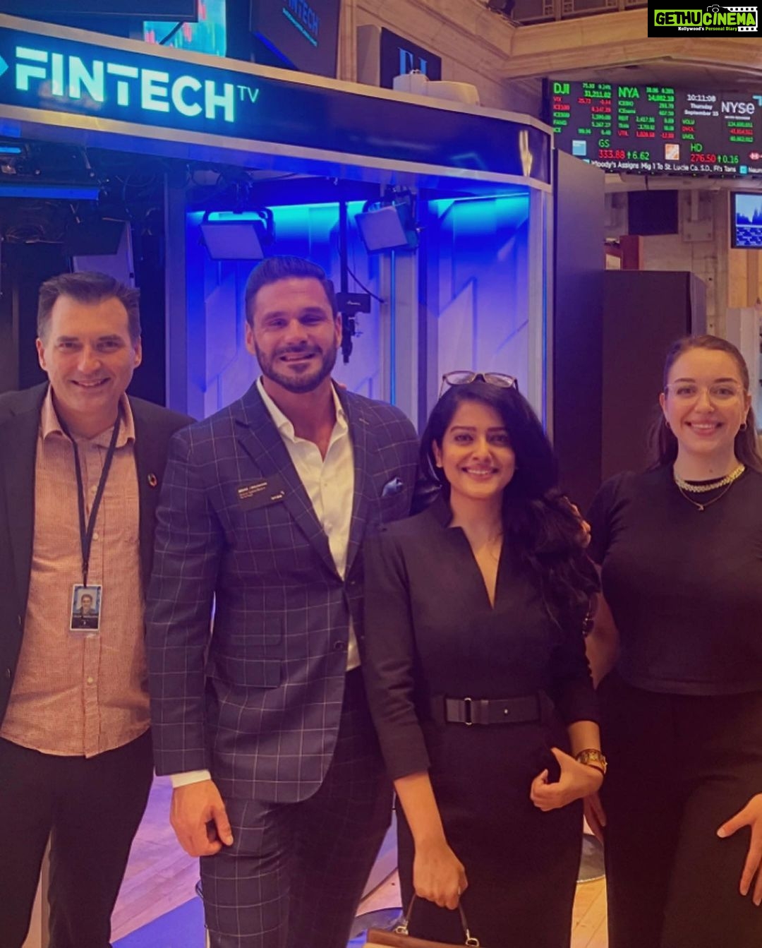 Vishakha Singh Instagram - It’s not everyday that you get to visit the #TheNewYorkStockExchange ! Thank you @deeceedas and #BrianBaumann for extending an invitation. Learnt some interesting facts : 1)Oldest securities exchange in USA. 2)largest stock exchange in the world by total listed company market cap. 3)Was started under a buttonwood tree in Manhattan! 4)Only equities exchange in the world with an active trading floor that integrates modern technology + human judgment. 5)The NYSE once shut down for four months during WW I 6)In 2005, a single membership of the #NYSE was sold at $4 million! 7)It used to be open to the public until the tragic 9/11 day. #NYSE #NYC #USA #IPO #Blockchain #DigitalAssets New York Stock Exchange