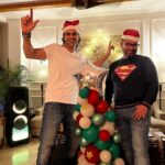 Vivek Dahiya Instagram - When we can’t find a Xmas tree last minute, we improvise and be Merry! Mumbai, Maharashtra