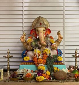 Vivek Dahiya Instagram - To all those who are observing the auspicious occasion, Happy Ganesh Chaturthi to you from us. Be blessed.