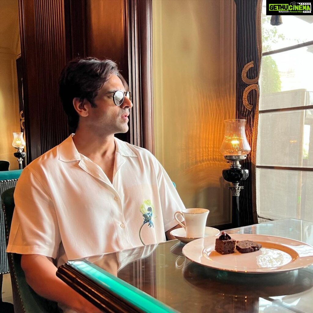Vivek Dahiya Instagram - Coffee is always a good idea ! ☕️