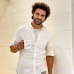 Vivek Dahiya Instagram - सफ़ेदी की झंकार