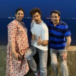 Vivek Dahiya Instagram - Seedhe saadhe maa baap aur unka paagal baccha